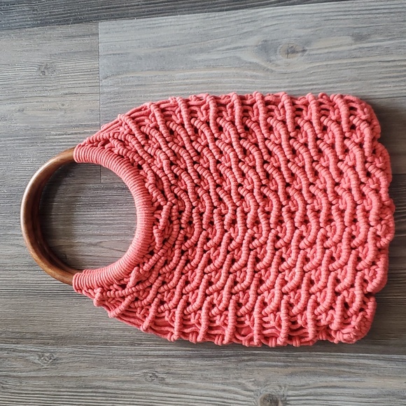 Sigrid Olsen summer clutch macramé bag coral wooden oval handle - Picture 2 of 5